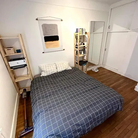 Apartamento Bright & Cozy With Balcony